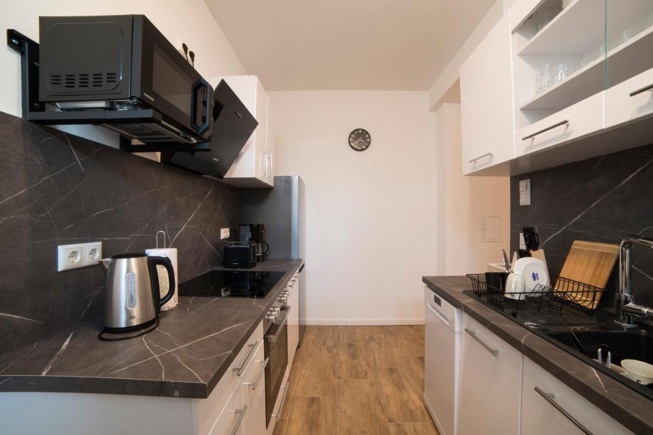 Schoene Ferienwohnung 78M2, 3 Schlafzimmer, 2 Baeder, Zentrumnah, 1Og Erfurt Exteriér fotografie