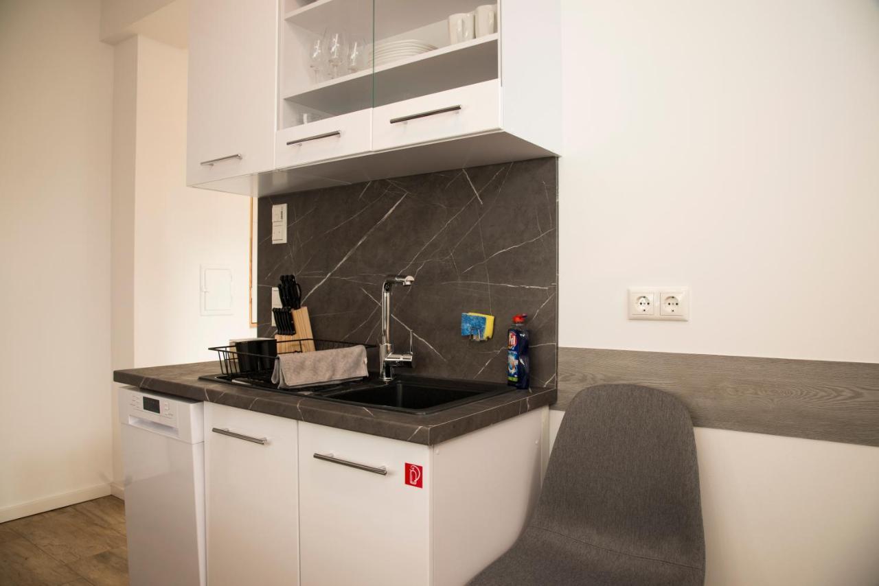 Schoene Ferienwohnung 78M2, 3 Schlafzimmer, 2 Baeder, Zentrumnah, 1Og Erfurt Exteriér fotografie