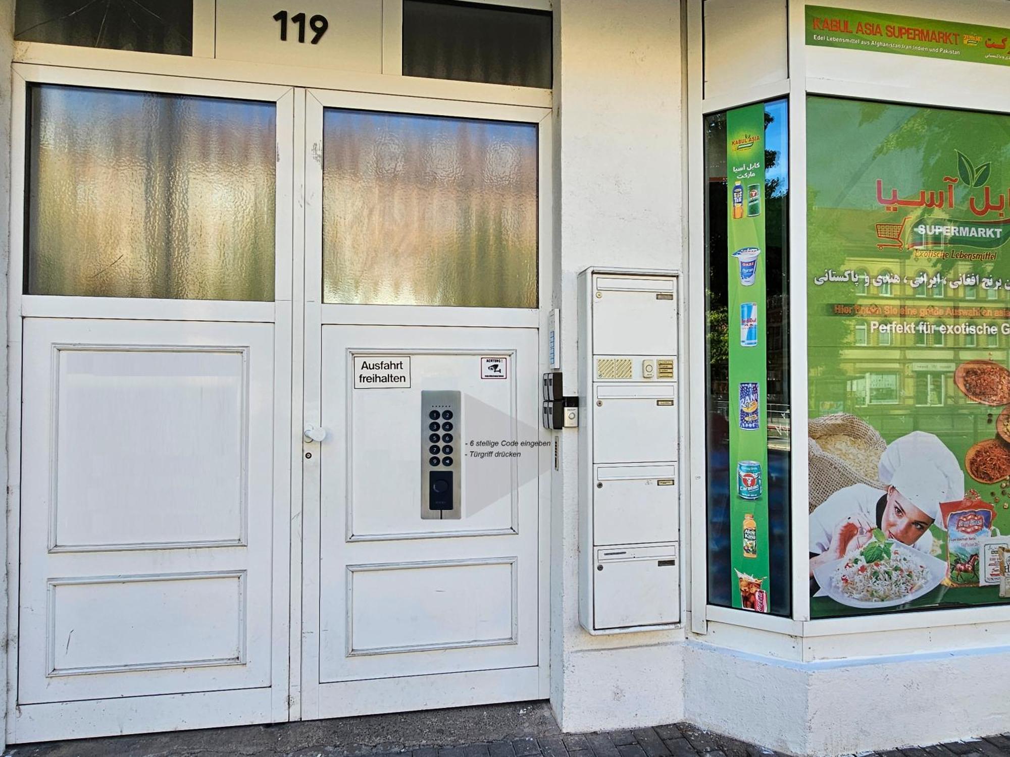 Schoene Ferienwohnung 78M2, 3 Schlafzimmer, 2 Baeder, Zentrumnah, 1Og Erfurt Exteriér fotografie